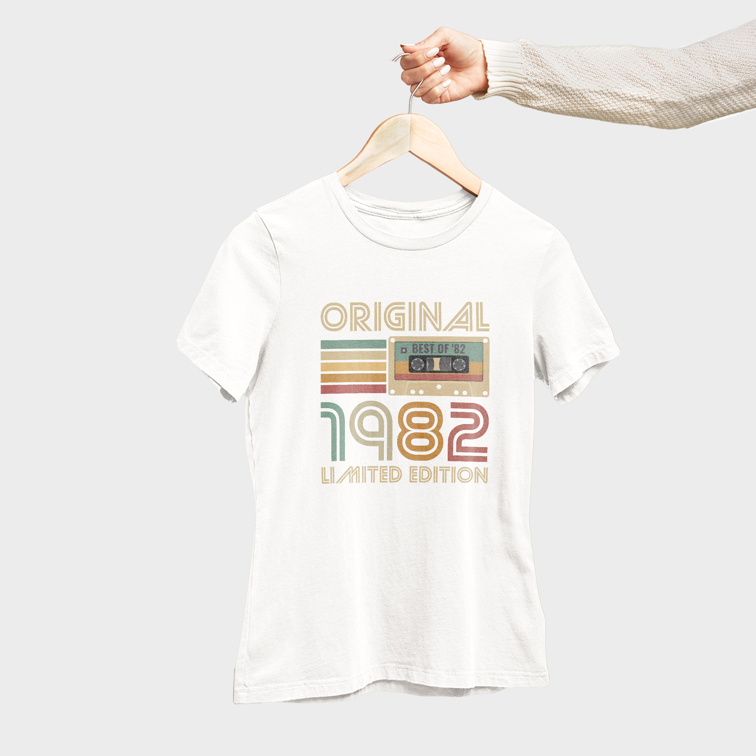 Koszulka damska biała 1982 kaseta - obrazek 4