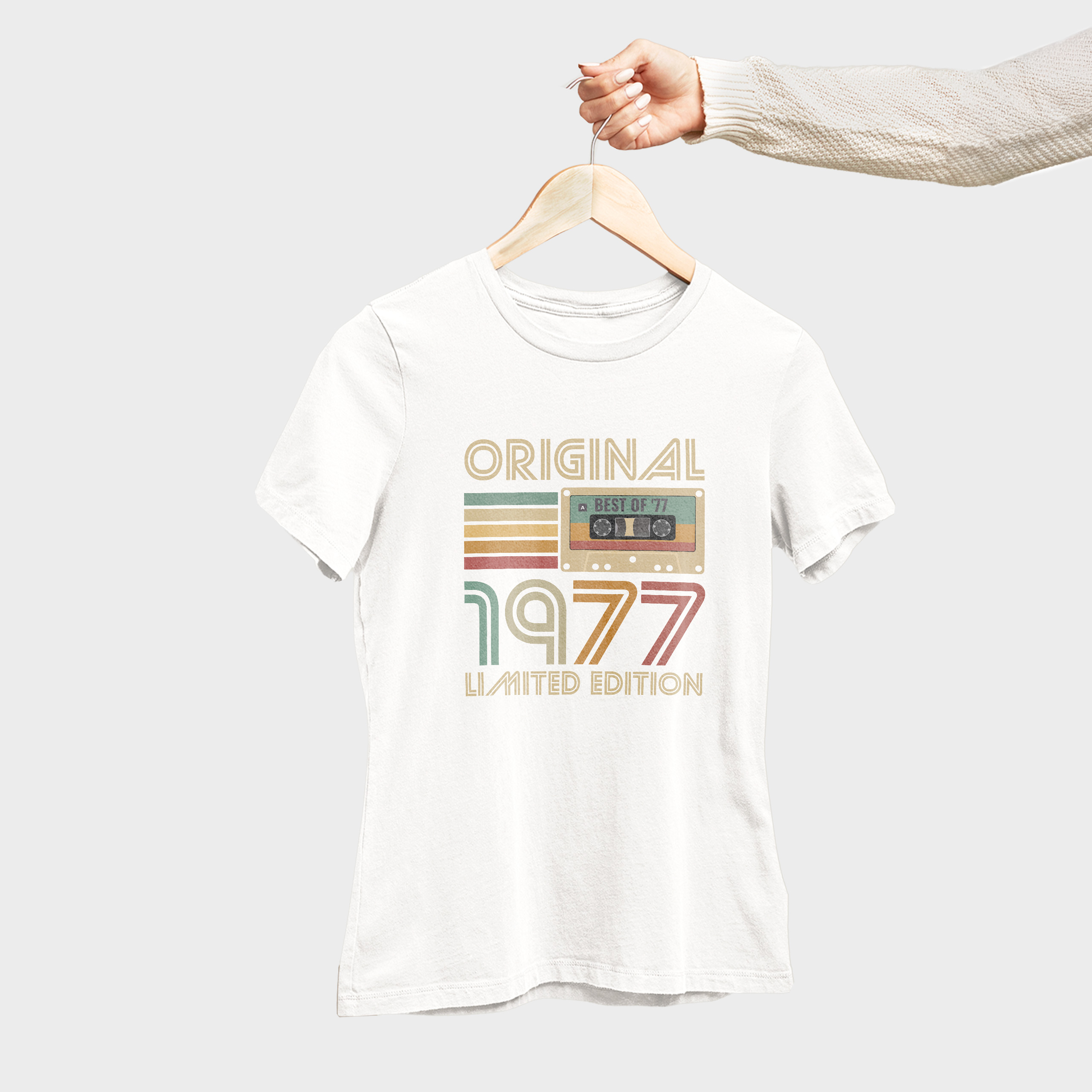 Koszulka damska biała 1977 kaseta - obrazek 4