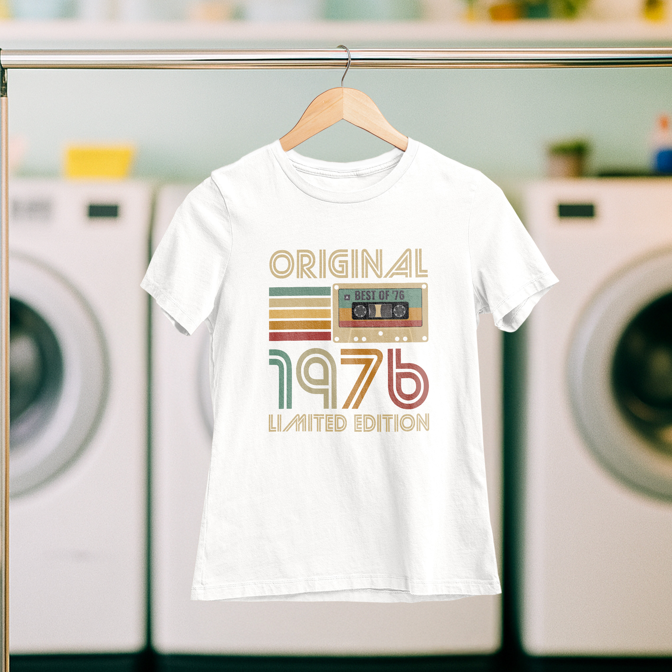 Koszulka damska biała 1976 kaseta - obrazek 5