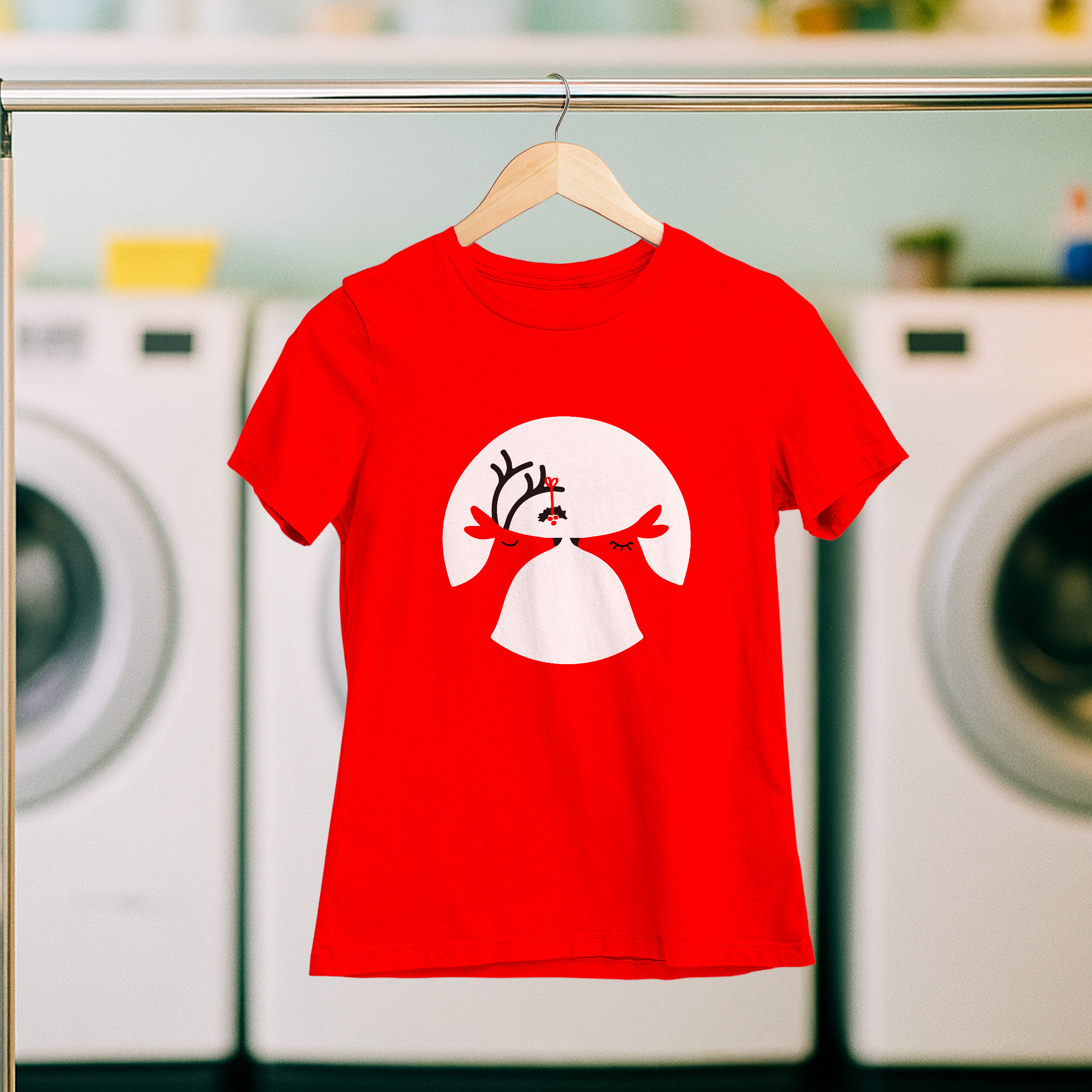 Koszulka damska czerwona święta Renifery - obrazek 5